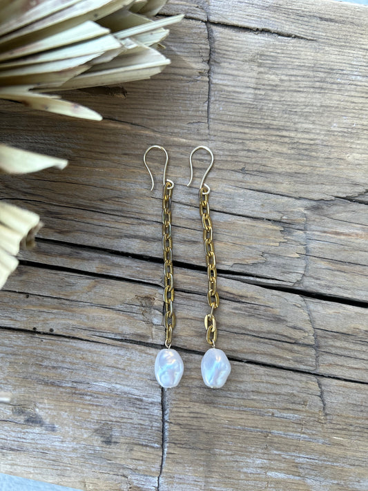 Pearl Drop Earrings